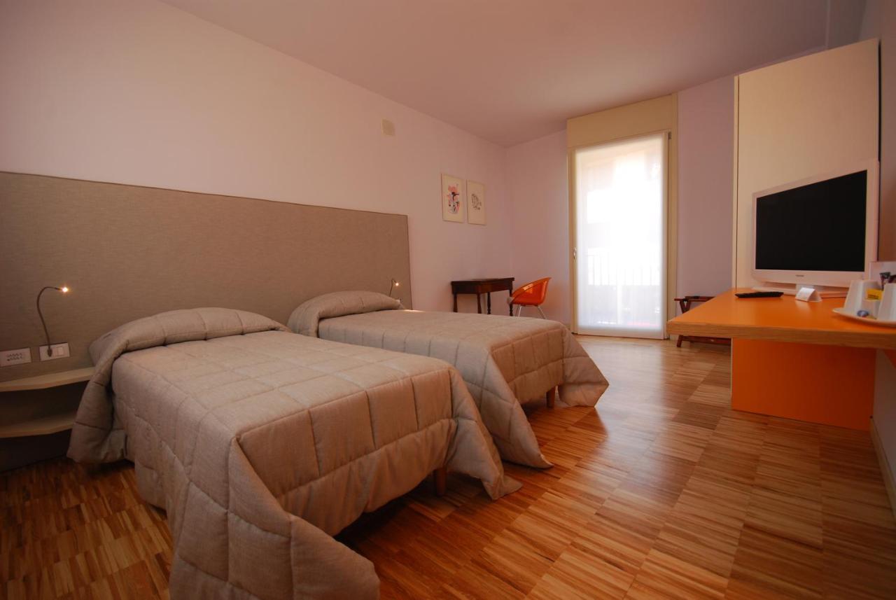 Stile Libero 5*